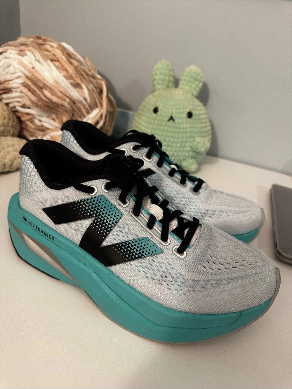 New Balance fuelcell super comp trainer v4 women’s 8 wide